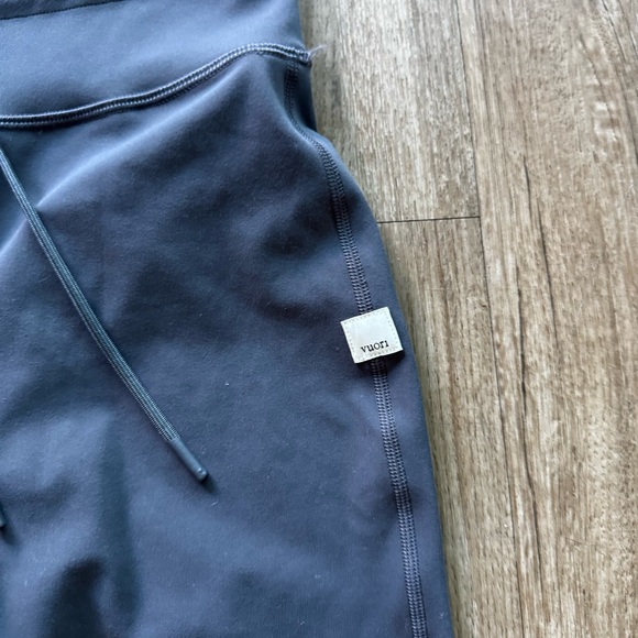 Vuori daily legging size XS gray - Picture 5 of 5